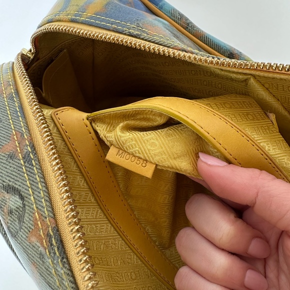 Louis Vuitton Limited Edition Richard Prince Jaune Defile Weekender PM Pulp Bag - Picture 15 of 16